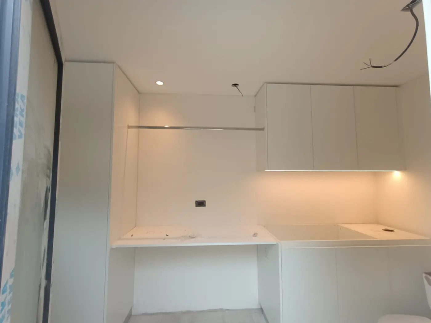 Proyecto Lo Barnechea, foto 36: Terminaciones eléctricas interiores